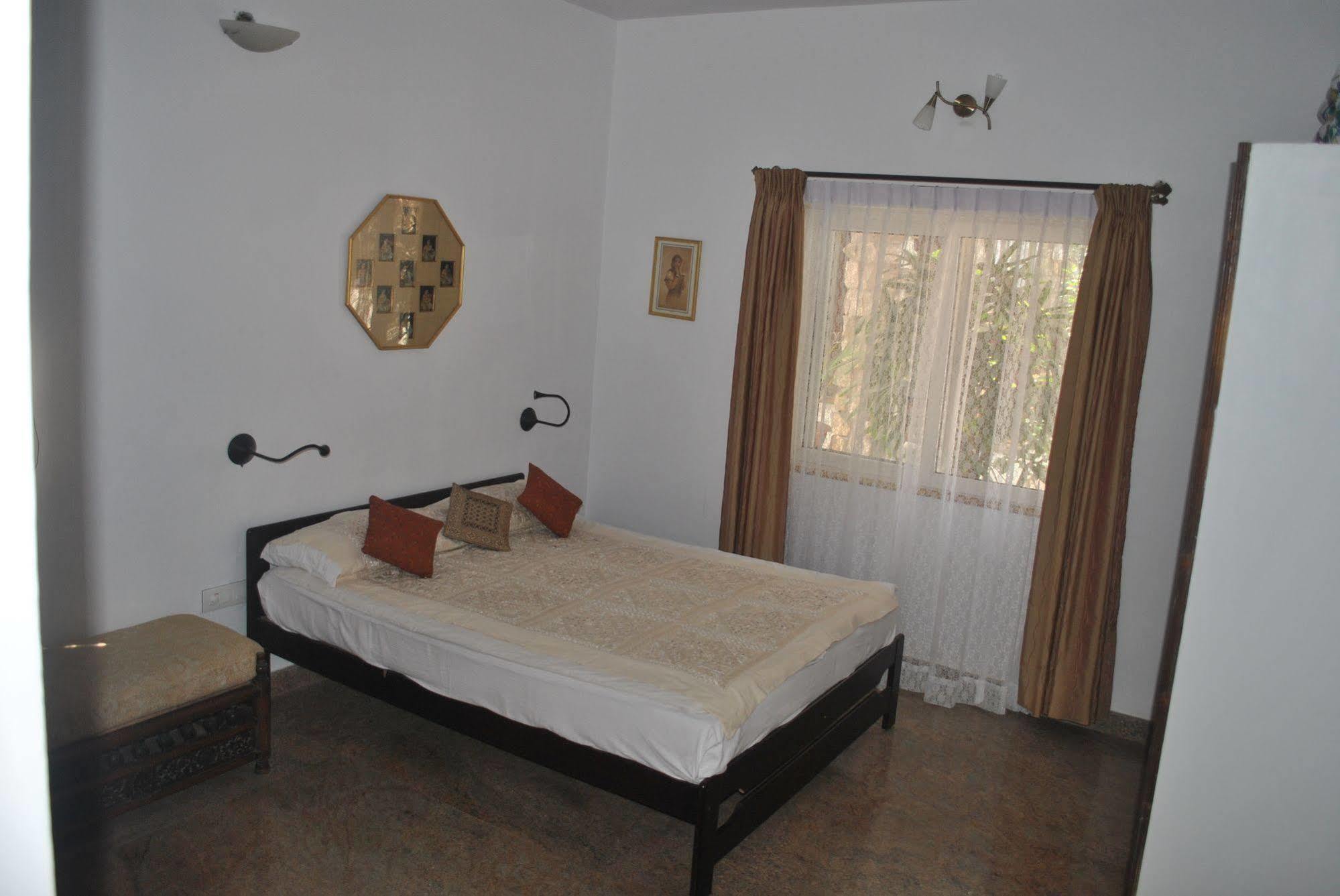 Eagle Ridge Resort Bangalore Exteriör bild